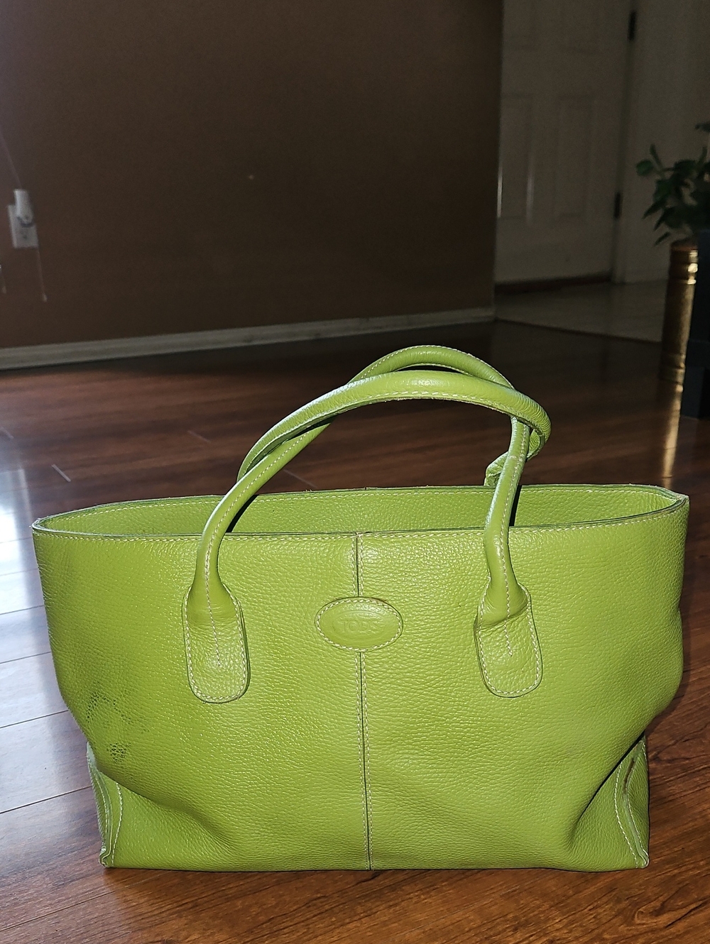 Tod's Vintage Lime Green Pebbled Leather Tote
